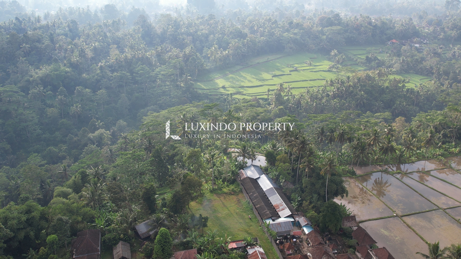 MELINGGIH - A RARE GEM IN BALI'S NATURAL PARADISE (FHL552)